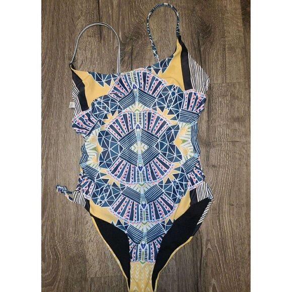 Cape Juby One-Piece Women's Bathingsuit Size Small - Picture 1 of 4